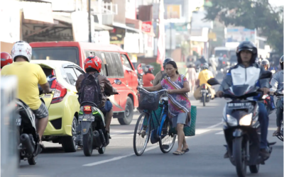 Improving Access to Cycling Benefits Women in Marginalized Neighborhoods